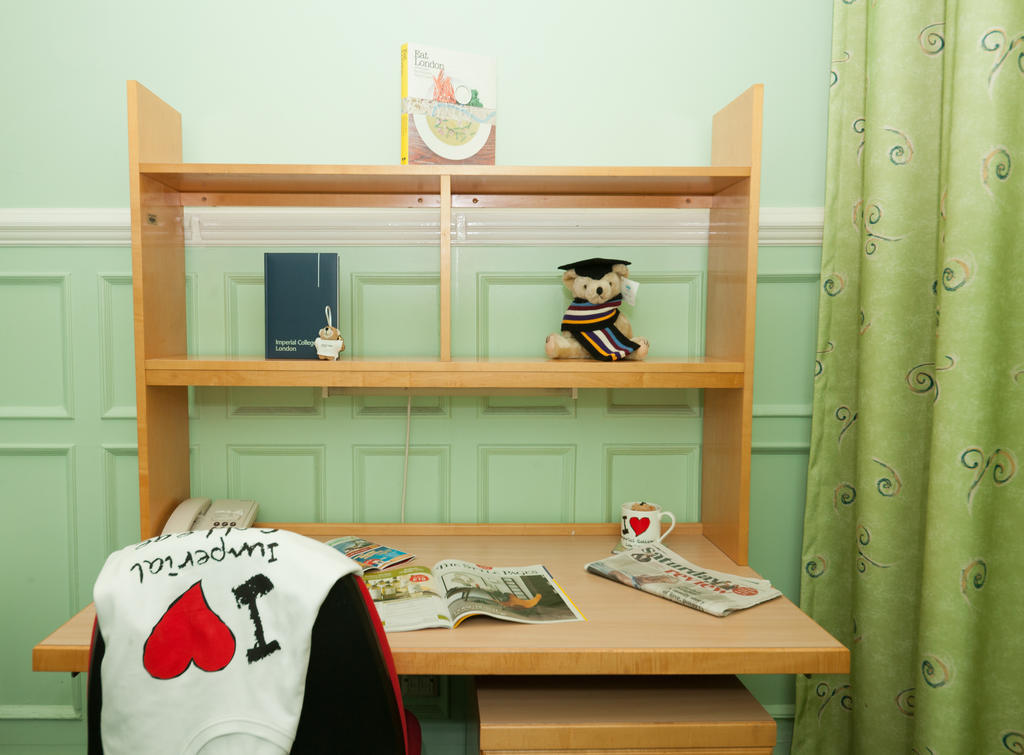 ロンドン Evelyn Gardensホステル 部屋 写真